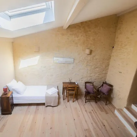 Domaine Des Peries - D'hotes Penzion 3*